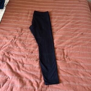 Like new PACT organic cotton black leggings